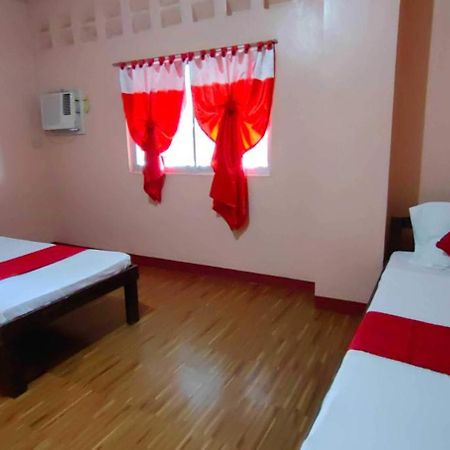 Oyo 1038 William Hearts Pension Puerto Princesa ภายนอก รูปภาพ