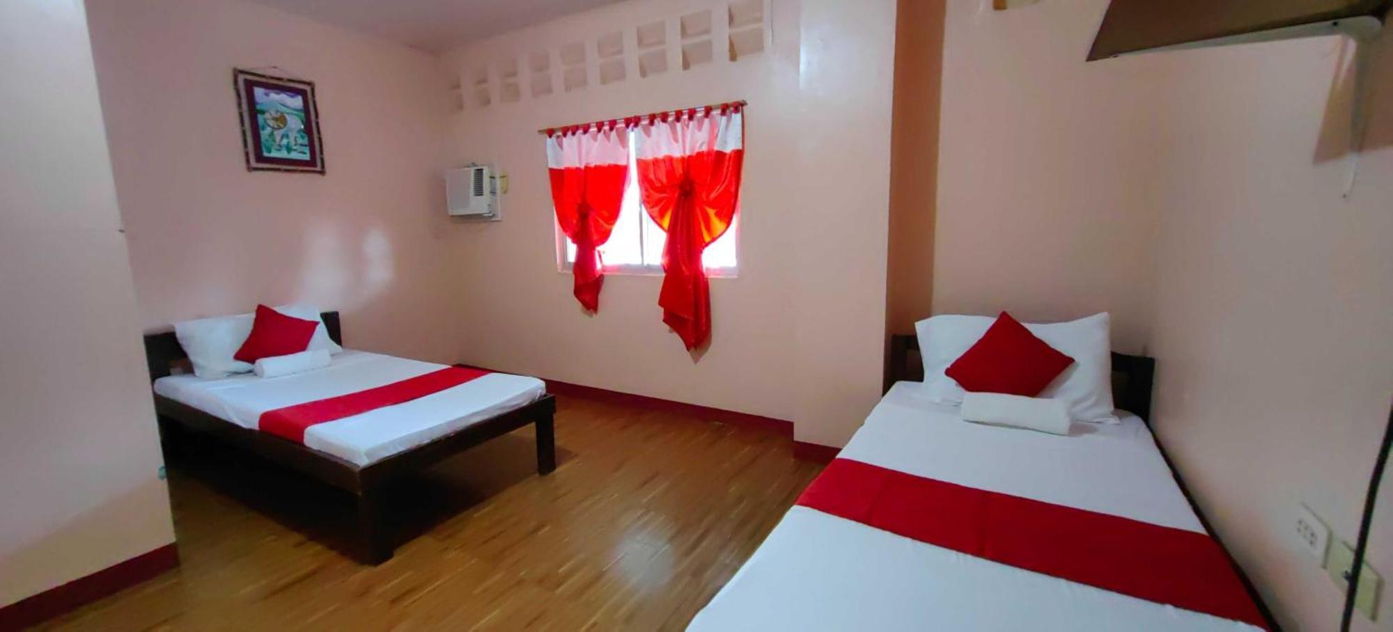 Oyo 1038 William Hearts Pension Puerto Princesa ภายนอก รูปภาพ