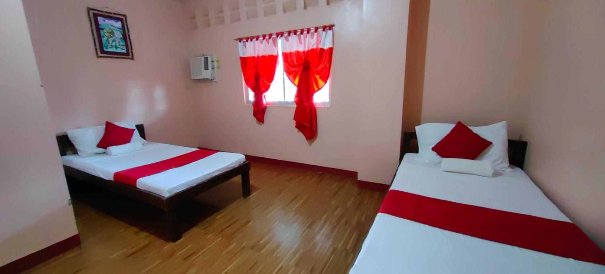 Oyo 1038 William Hearts Pension Puerto Princesa ภายนอก รูปภาพ