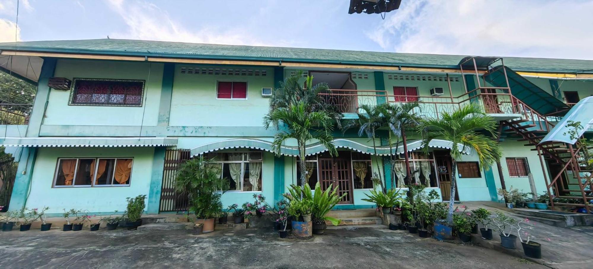 Oyo 1038 William Hearts Pension Puerto Princesa ภายนอก รูปภาพ